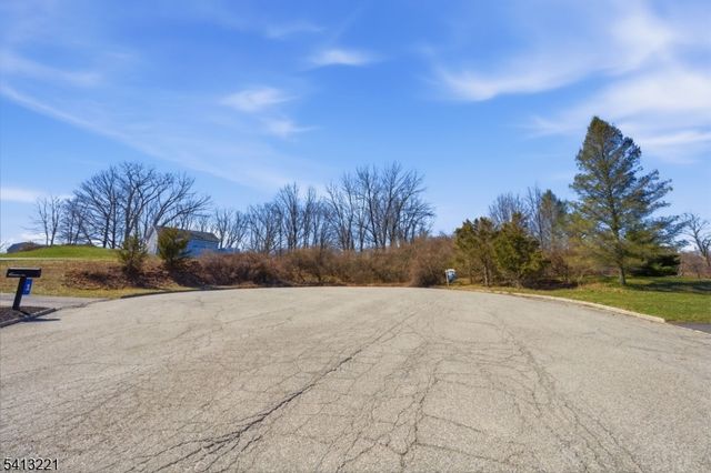 136 Wantage Ave, Frankford Twp., NJ 07826