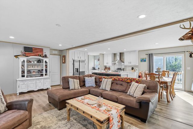 615 CR 167, Whitesboro, TX 76273