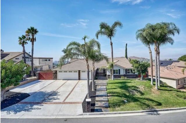 5431 Skyloft Dr., Jurupa Valley, CA 92509