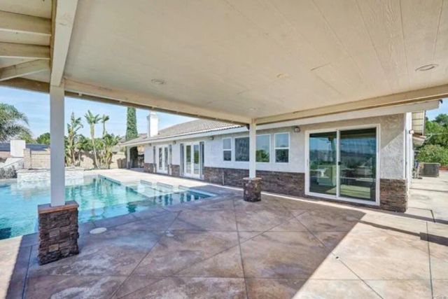 5431 Skyloft Dr., Jurupa Valley, CA 92509