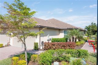 8013 Calle Canovas CT, Naples, FL 34114