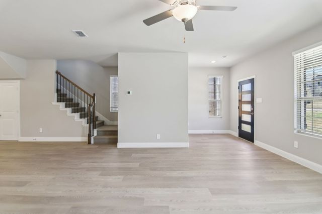 2725 Kobuk Drive, Corinth, TX 76209