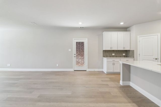 2725 Kobuk Drive, Corinth, TX 76209