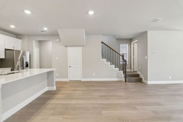 2725 Kobuk Drive, Corinth, TX 76209