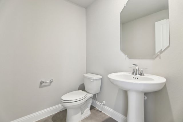 2725 Kobuk Drive, Corinth, TX 76209