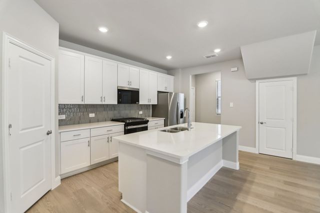 2725 Kobuk Drive, Corinth, TX 76209