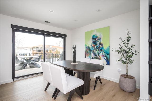 3000 Holiday Park Drive, Merrick, NY 11566