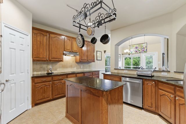 2703 Pottery Trail, Corinth, TX 76210