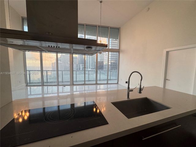495 Brickell Ave 1501, Miami, FL 33131