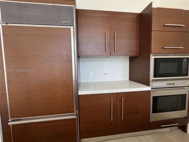 495 Brickell Ave 1501, Miami, FL 33131