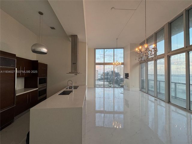 495 Brickell Ave 1501, Miami, FL 33131