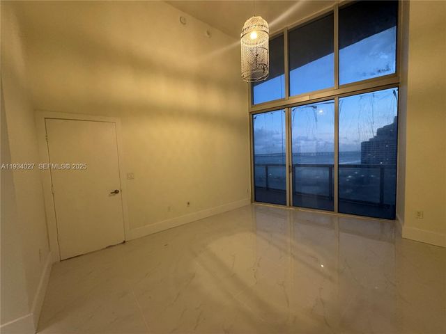 495 Brickell Ave 1501, Miami, FL 33131