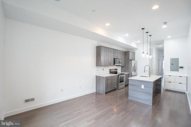 2110 N 7TH ST, Philadelphia, PA 19122