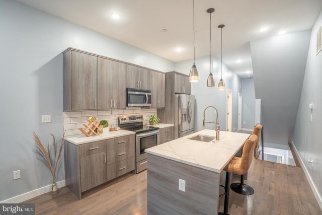 2110 N 7TH ST, Philadelphia, PA 19122