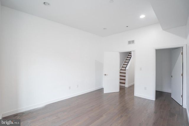 2110 N 7TH ST, Philadelphia, PA 19122