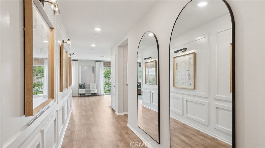 Image 2 of property listing at 482 Baneberry Place, San Jacinto, CA 92582