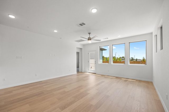 5621 Koshoa DR, Austin, TX 78754