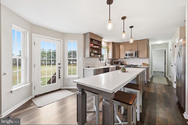 119 BASIN RD, Hammonton, NJ 08037