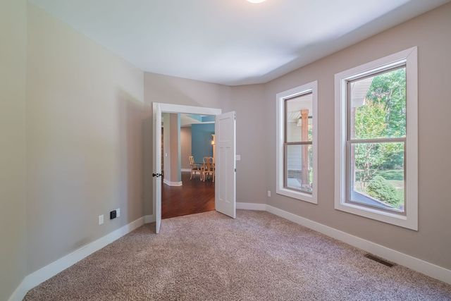 1022 Alameda Dr, Portland, TN 37148