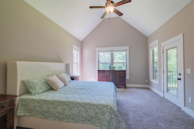 1022 Alameda Dr, Portland, TN 37148