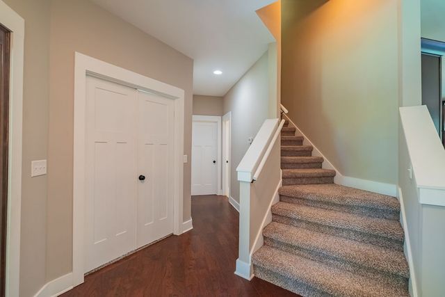 1022 Alameda Dr, Portland, TN 37148
