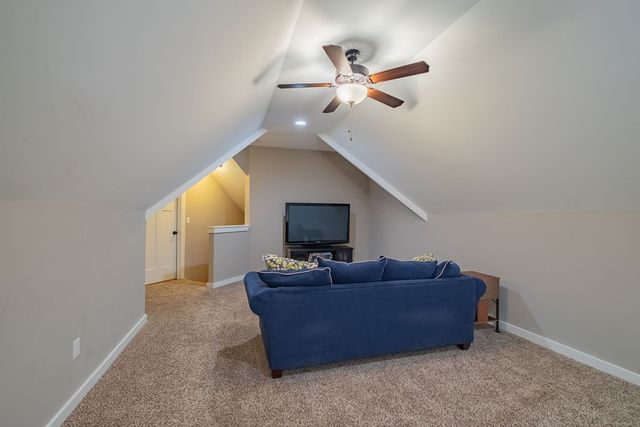 1022 Alameda Dr, Portland, TN 37148
