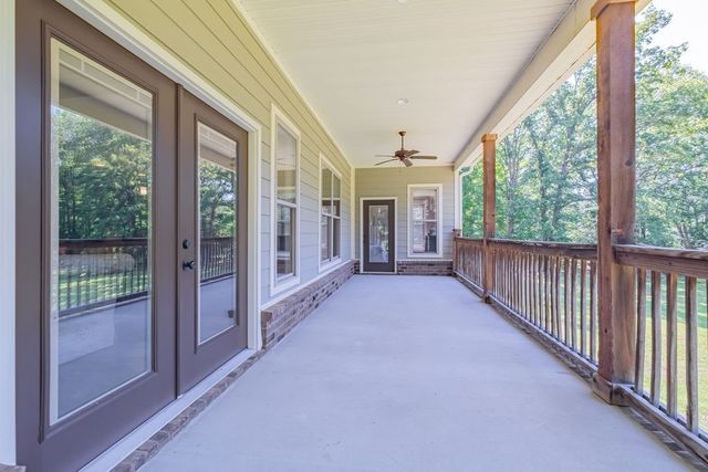 1022 Alameda Dr, Portland, TN 37148