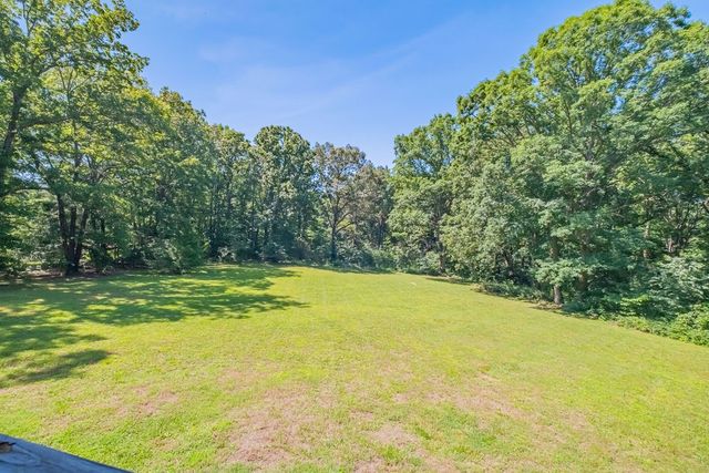 1022 Alameda Dr, Portland, TN 37148