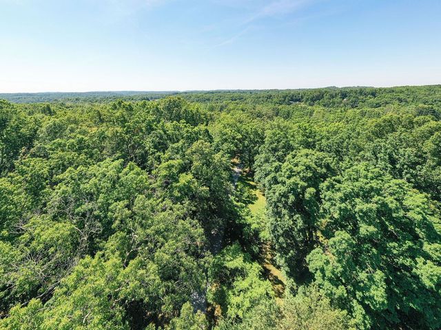 1022 Alameda Dr, Portland, TN 37148