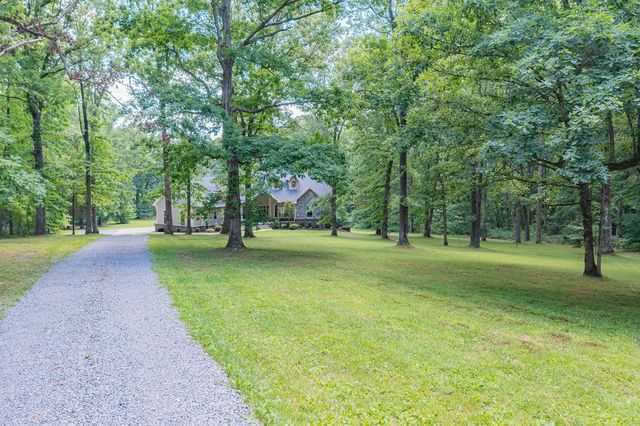 1022 Alameda Dr, Portland, TN 37148