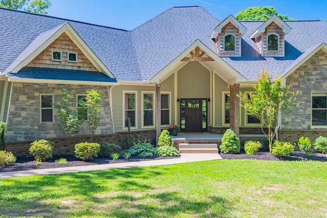 1022 Alameda Dr, Portland, TN 37148