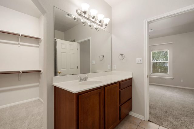 216 Cherry Laurel DR, Cedar Park, TX 78613