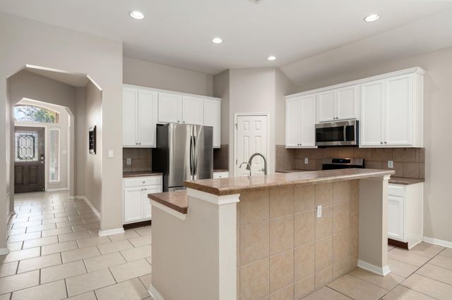 216 Cherry Laurel DR, Cedar Park, TX 78613