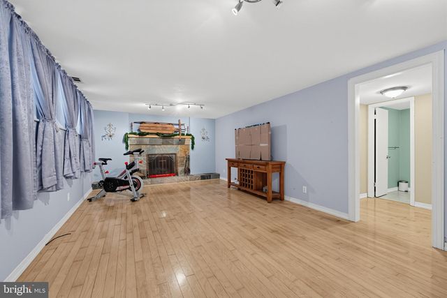 80 BRYANT RD, Turnersville, NJ 08012