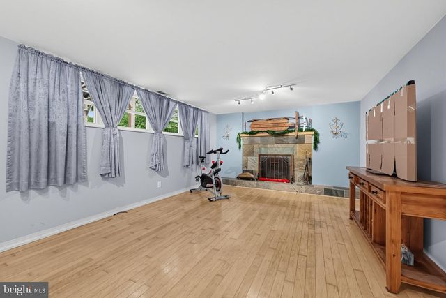 80 BRYANT RD, Turnersville, NJ 08012