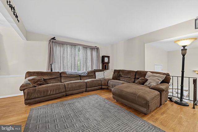 80 BRYANT RD, Turnersville, NJ 08012