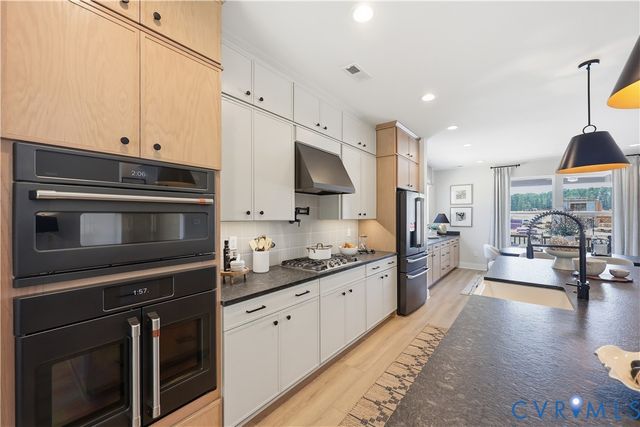 16033 Aspect Way, Midlothian, VA 23113
