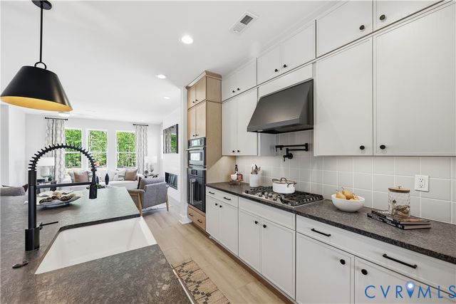 16033 Aspect Way, Midlothian, VA 23113