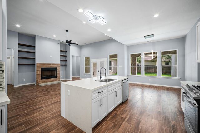 7 Pilot Point, Conroe, TX 77304