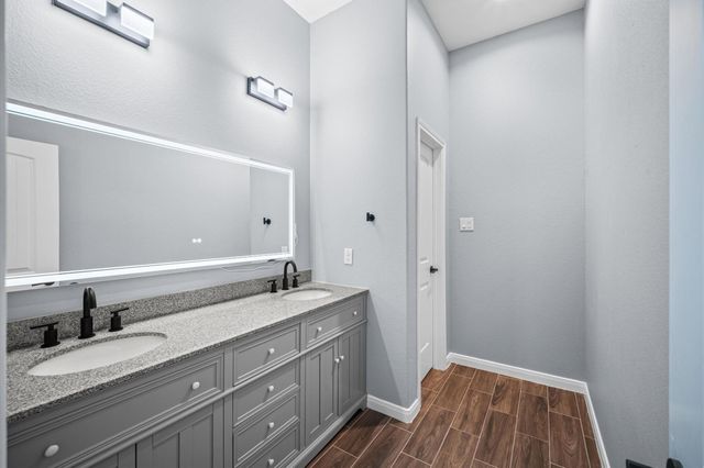 7 Pilot Point, Conroe, TX 77304
