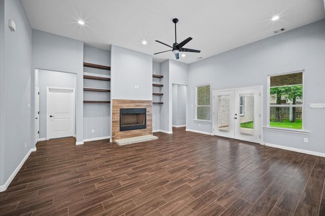 7 Pilot Point, Conroe, TX 77304