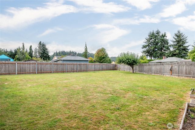 2251 Rose Place, Longview, WA 98632