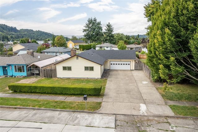 2251 Rose Place, Longview, WA 98632