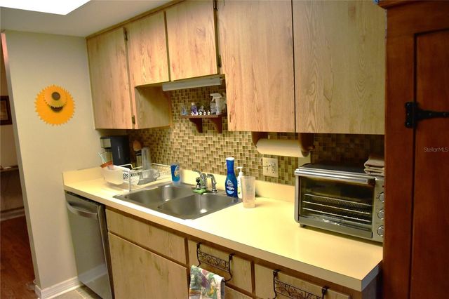 2243 WYNDAM DRIVE, Spring Hill, FL 34606