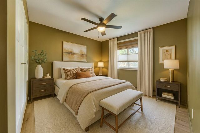 1021 Centre Street 11, Traverse City, MI 49686