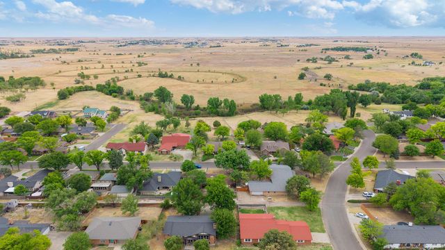 1404 CREEKMERE Drive, Canyon, TX 79015