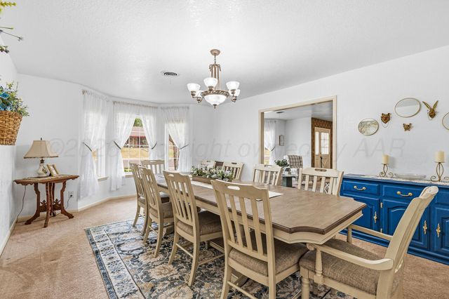 1404 CREEKMERE Drive, Canyon, TX 79015
