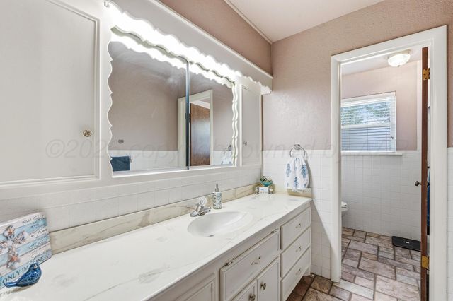 1404 CREEKMERE Drive, Canyon, TX 79015