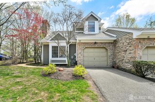 88 W Countryside Drive W, South Brunswick, NJ 08540