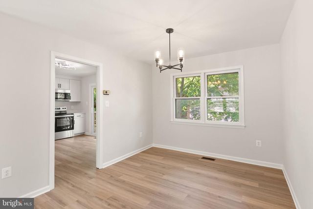 8803 HAYLOAD CT, Springfield, VA 22153